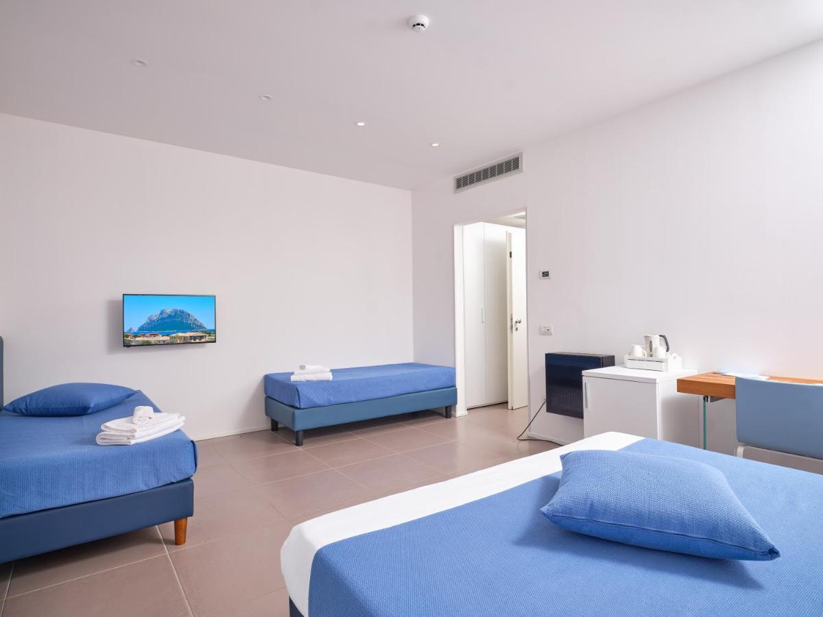 Felix Hotels - Hotel Residence Porto San Paolo Buitenkant foto