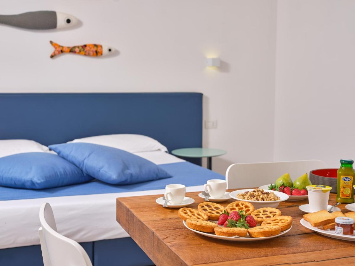 Felix Hotels - Hotel Residence Porto San Paolo Buitenkant foto