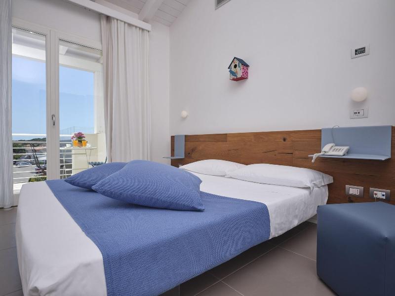 Felix Hotels - Hotel Residence Porto San Paolo Buitenkant foto